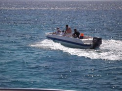 رحله القارب السريع في شرم الشيخ