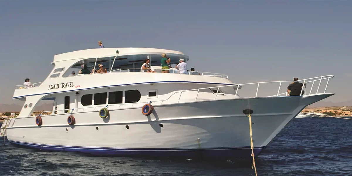 Private-Yacht-Charter-in-Sharm-El-Sheikh​-(-Daily-individual-rentals-available-).jpg1