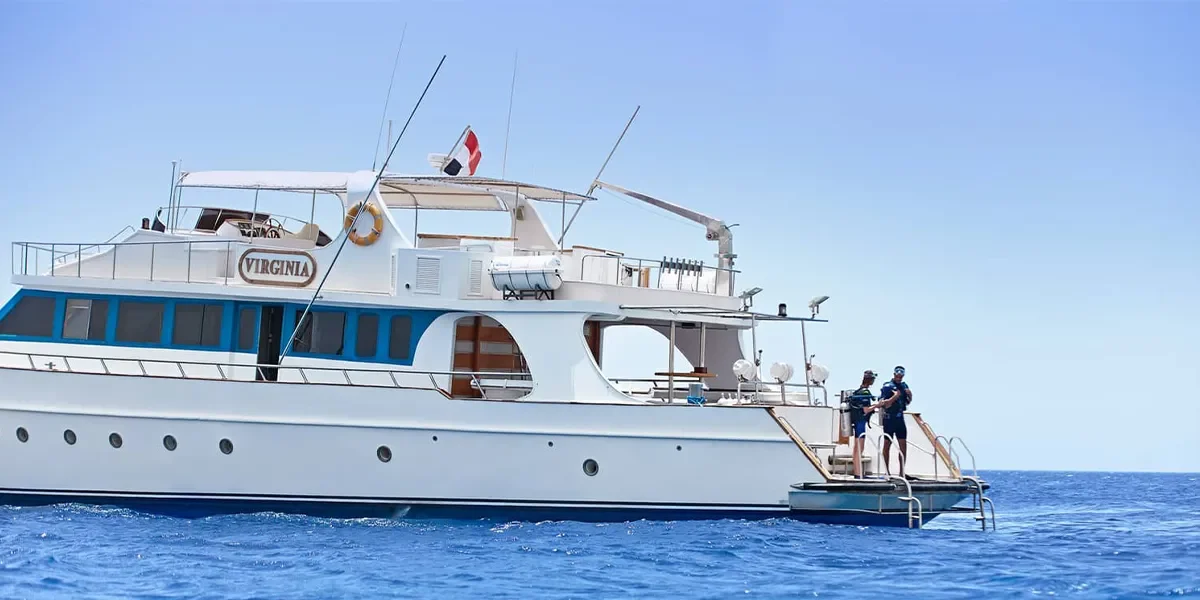 Private-Yacht-Charter-in-Sharm-El-Sheikh​-(-Daily-individual-rentals-available-)4
